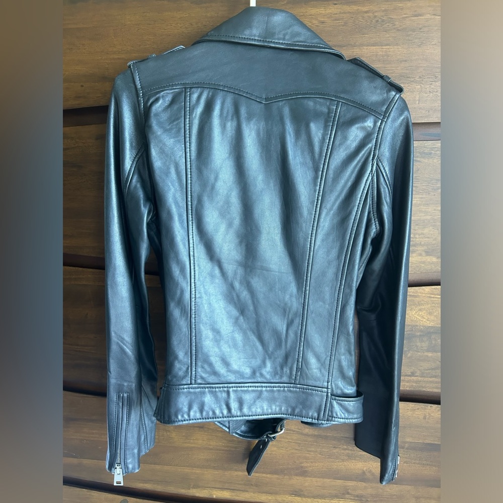 Trade/sell Maje leather jacket NWT w/ minor flaw🦄 - Picture 8 of 12